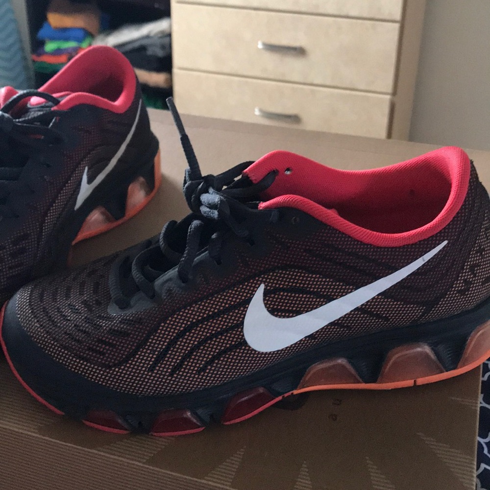 Tailwind 6 AirMac